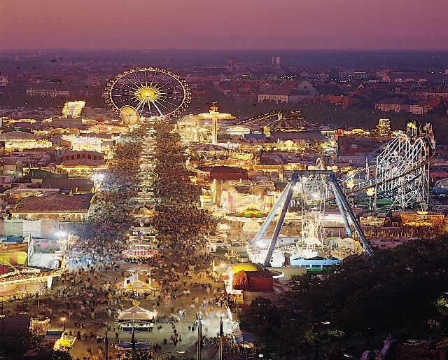 Oktoberfest by night